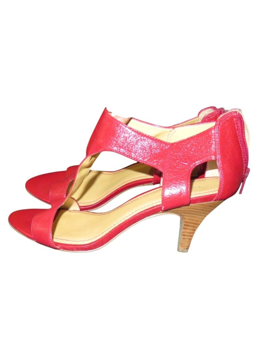 Nine West Giggly Girl Coral Red Textured Leather Open Toe T Strap Wood Heels